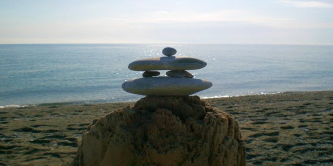 stone formation on the beach