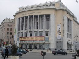 800px-thessalonike_theatre